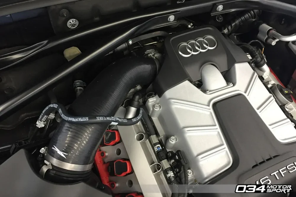 034Motorsport Audi Q5/SQ5 3.0 TFSI Throttle Body Inlet Hose, High-Flow Silicone - Image 2
