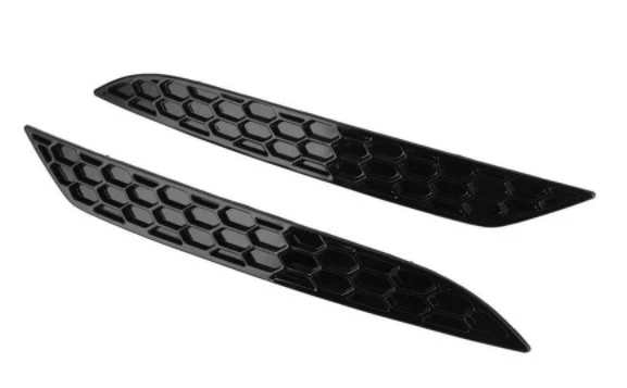 Honeycomb Style Rear Reflector Strip Covers in Gloss Black for Volkswagen Golf MK7 & MK7.5 (2013-2019) - Image 9