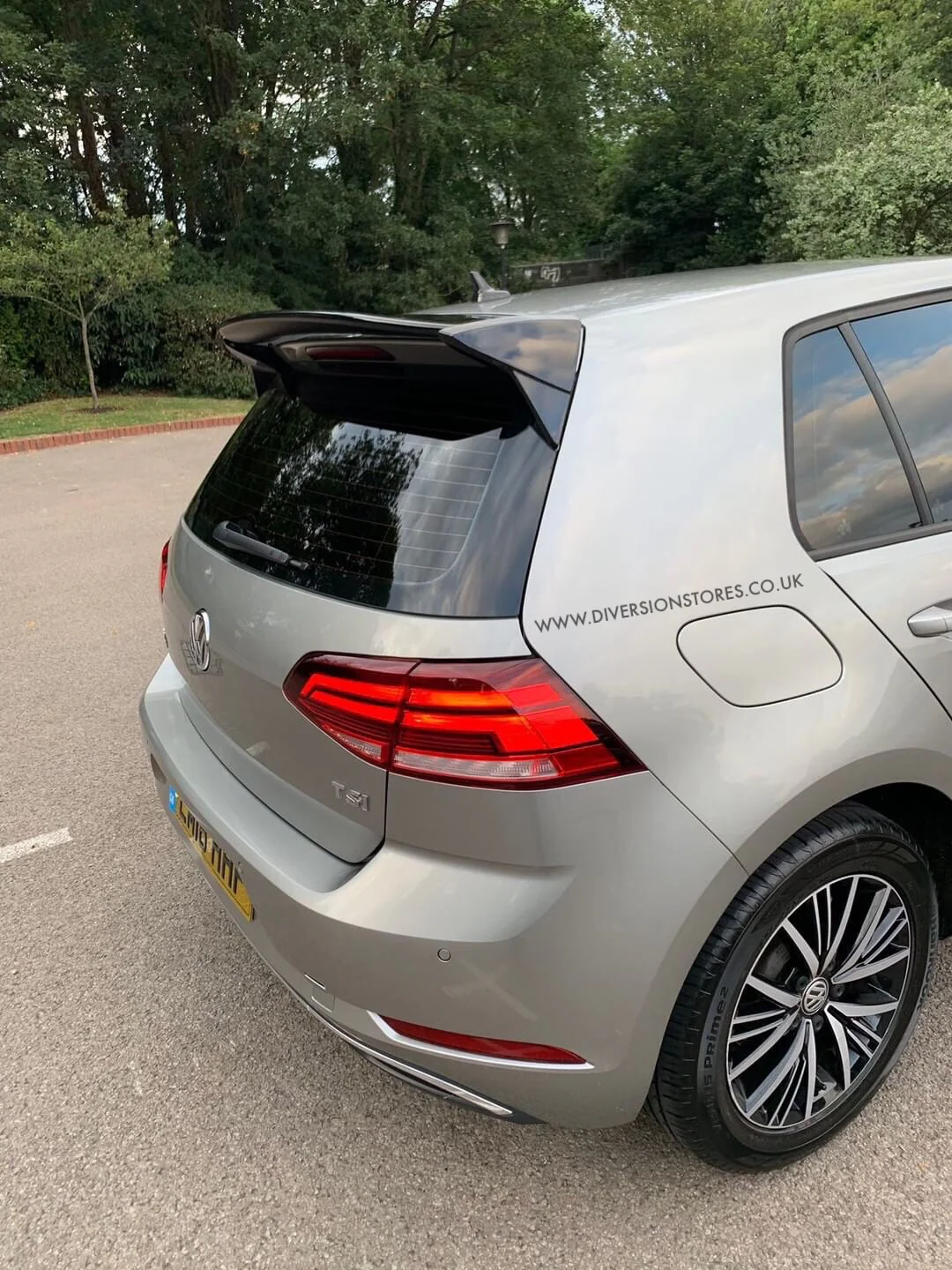 Volkswagen Golf MK7/7.5 Raised Roof Spoiler Base Model (2013-2019) - Image 3