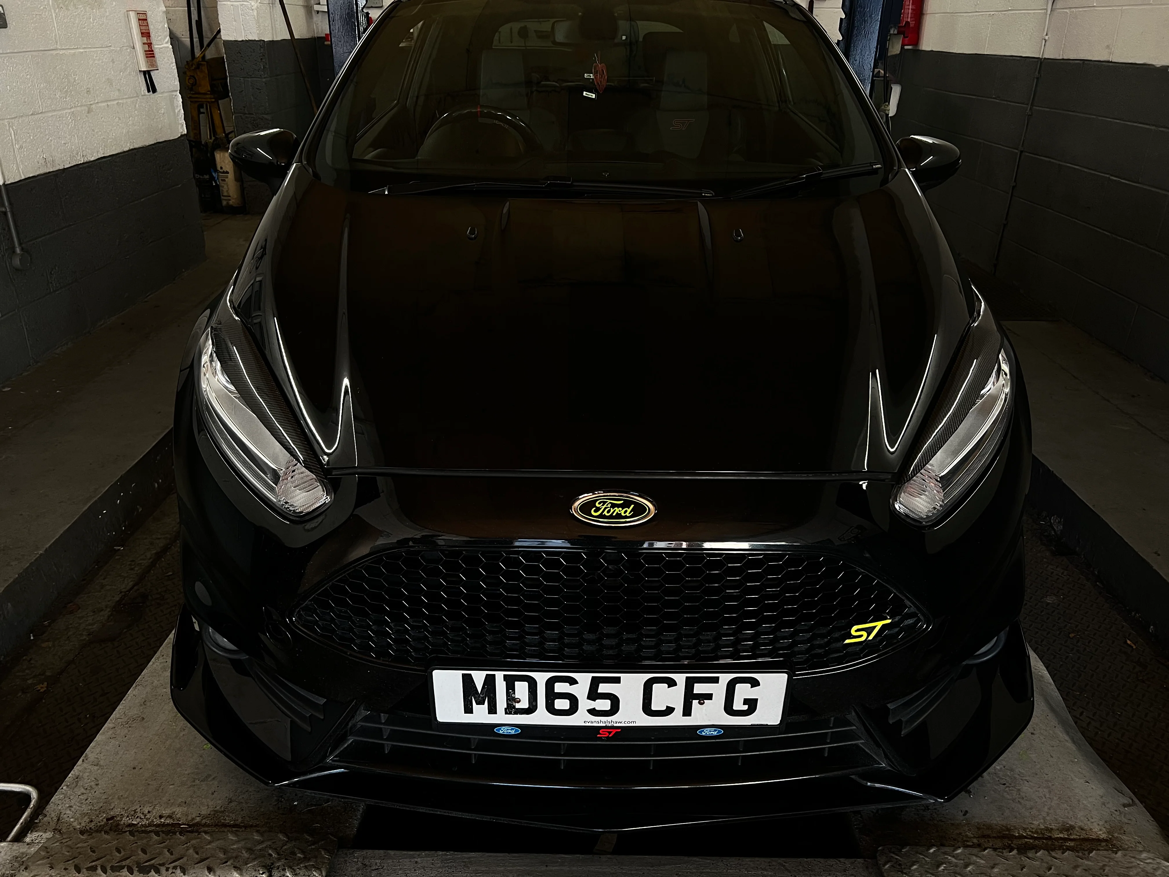 Ford Fiesta Carbon Fibre Headlight Eyebrows MK7 / MK7.5 (2010-2017 Models) - Image 5