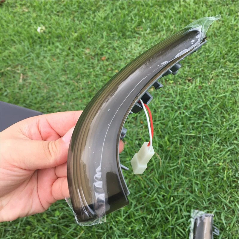 Volkswagen Golf MK5 / Passat B6 Dynamic Light Show Indicators - Image 2