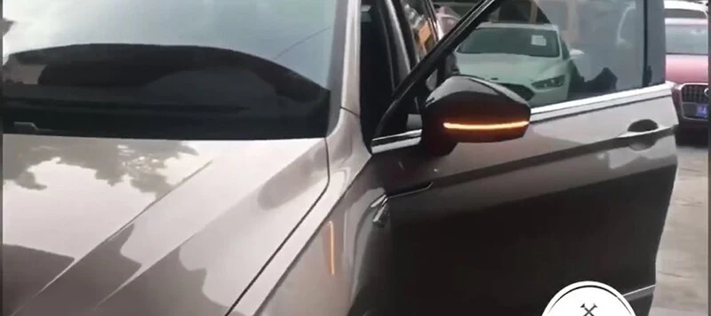 Volkswagen Tiguan / Toureg Dynamic Light Show Mirror Indicators 2018 - On - Image 4
