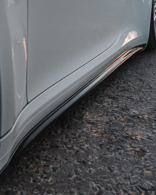 992 Carbon Side Skirts – Porsche 911 Carrera Sill Replacements (992.1) - Image 3