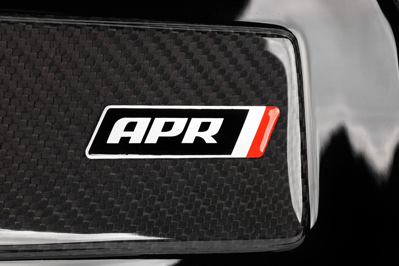 APR Carbon Fibre Engine Cover - 2.0T EA888 Gen3 - Image 2