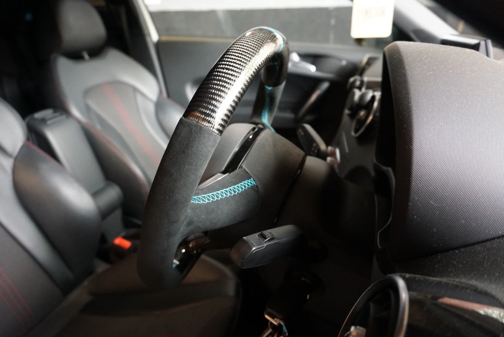 Audi A1 / S1 8X Carbon Fibre Custom Flat Bottom Steering Wheel (2010 - 2018) - Image 3