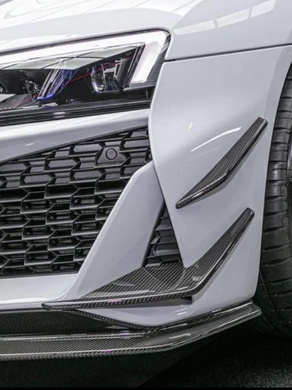 Audi R8 gen 2 2019- fl gt style front canards - Image 2
