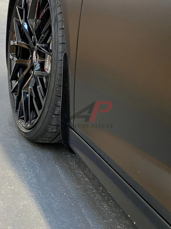 Audi R8 Gen 2 Front Arch Guards/Mudflaps - Image 3