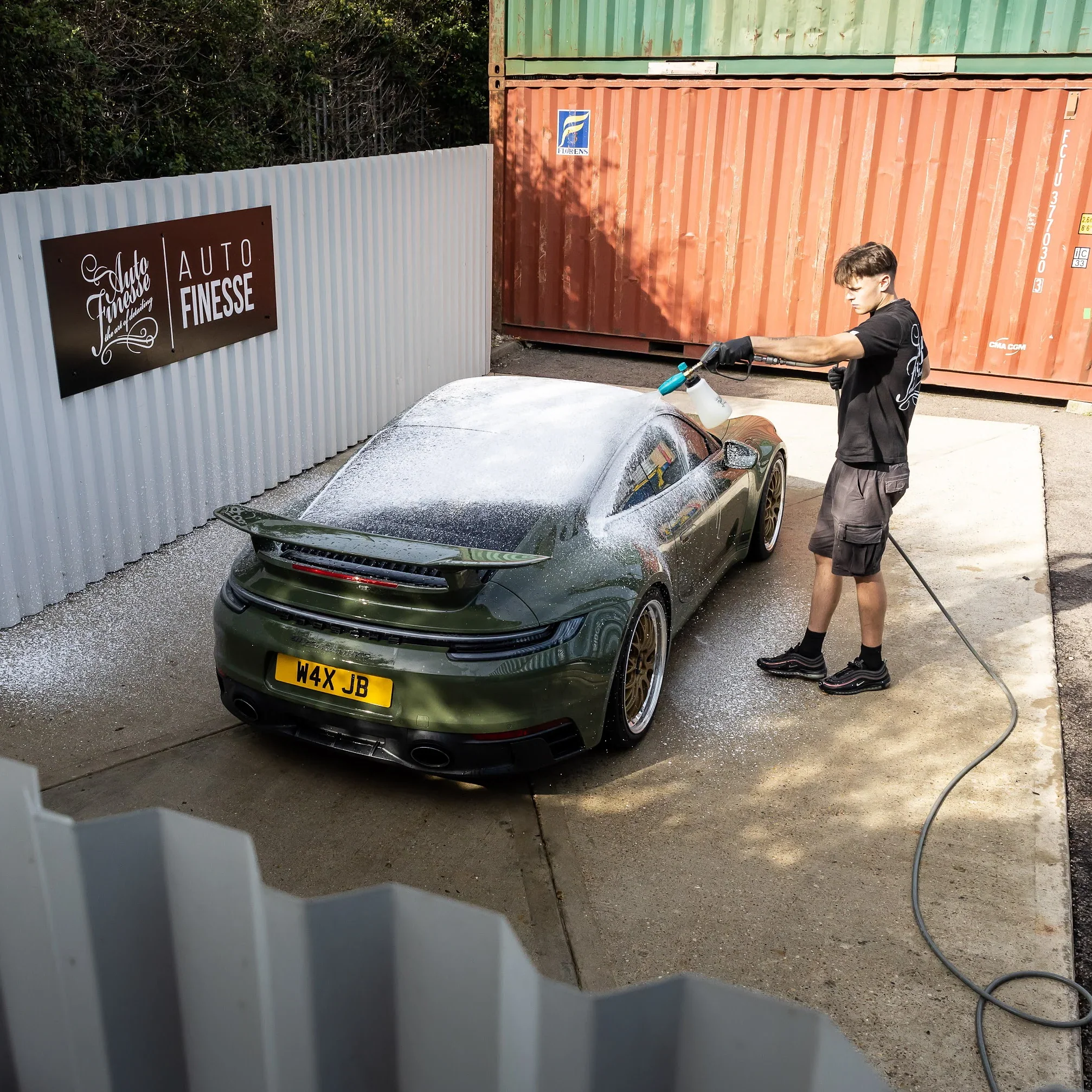 Auto Finesse Avalanche snow foam 1L - Image 3
