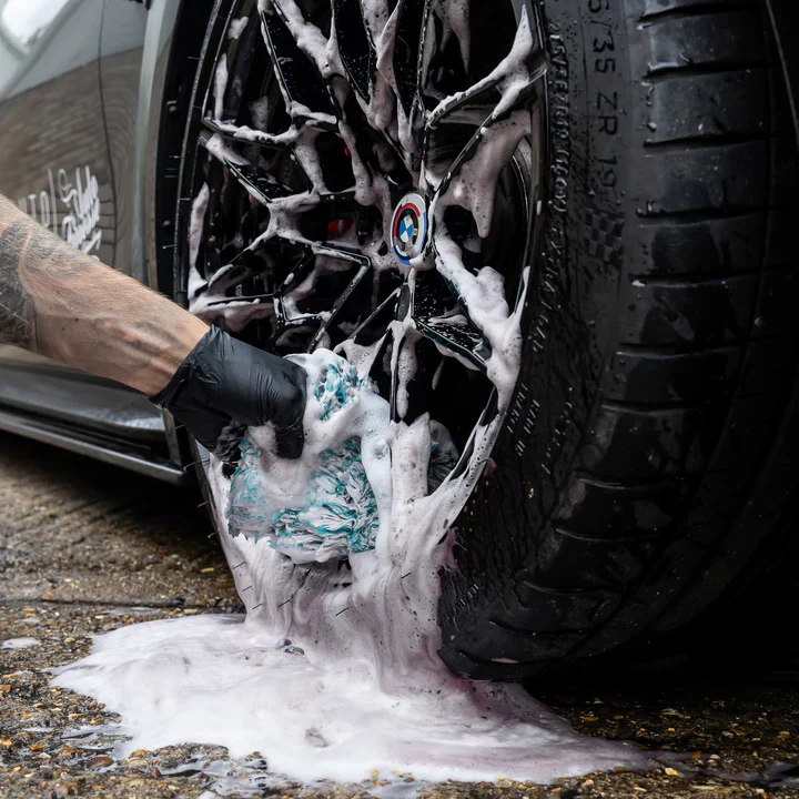 Auto Finesse Reactive wheel cleaner 1Litre - Image 3