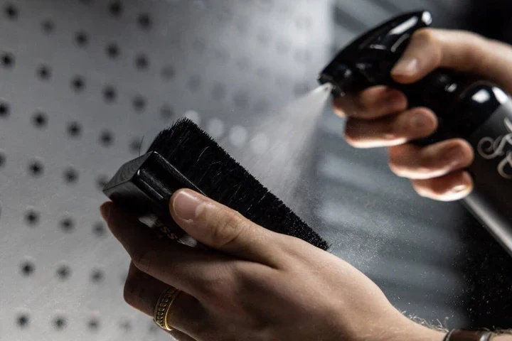 Auto Finesse Upholstery Brush - Image 4