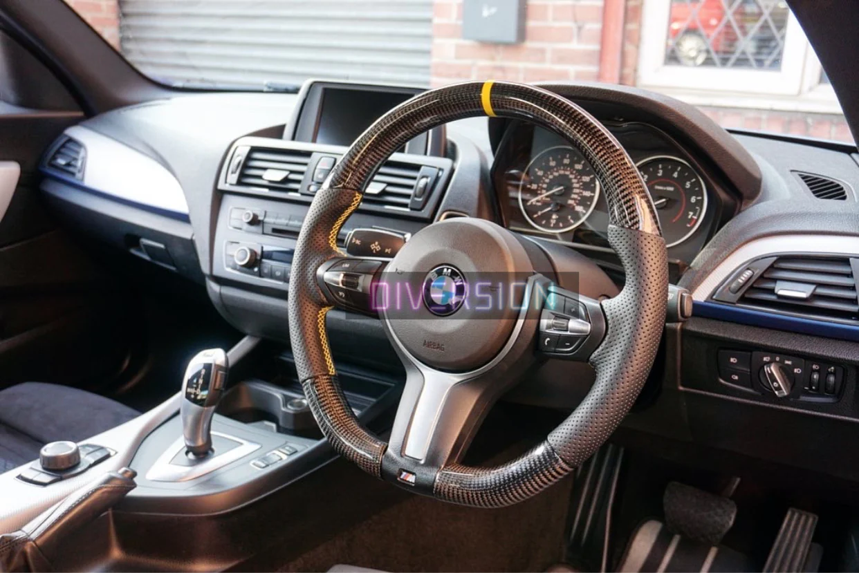 BMW 1 Series F21 / M135i / M140i Custom Carbon Fibre Steering Wheel (2015 - 2020) - Image 3