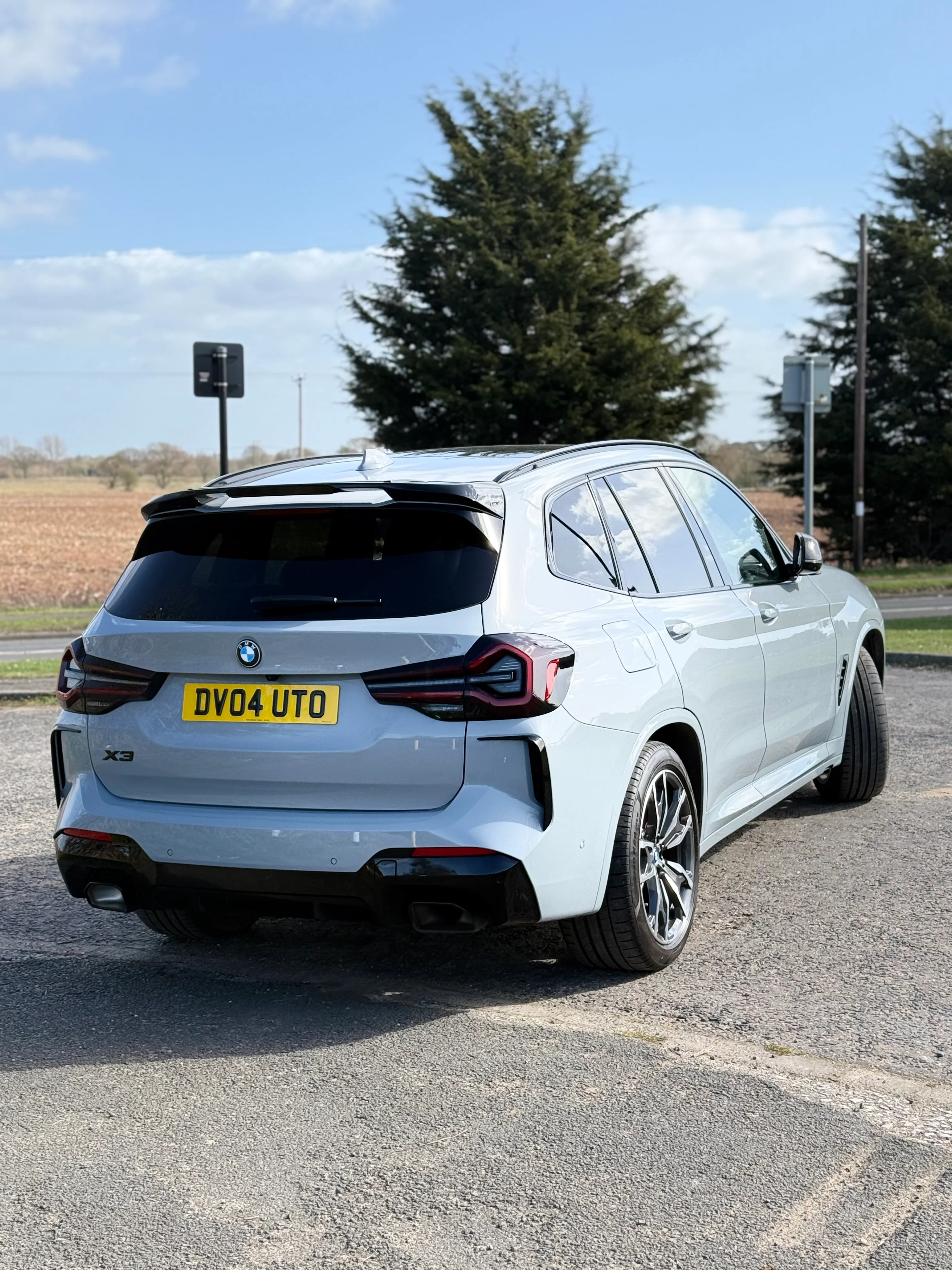 BMW X3 G01 Gloss Black MP Style Roof Spoiler (2018+ Models) DIVERSION - Image 2