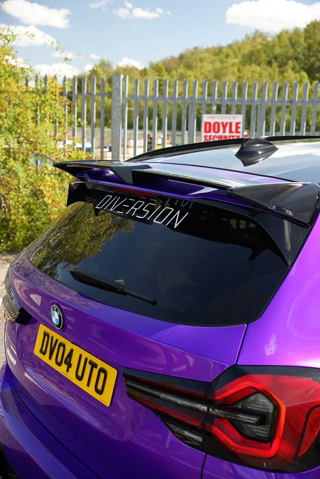 BMW X3 G01 Gloss Black OE Style Roof Spoiler (2018+ Models) DIVERSION - Image 10