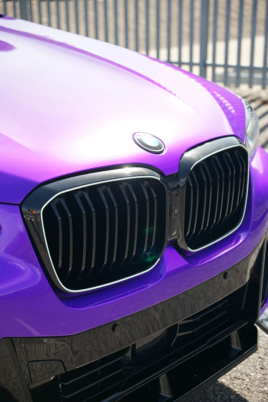 BMW X3 G01 / X4 G02 LCI LED Illuminated Front Kidney Grille Kit (2021 - Present) - Image 2