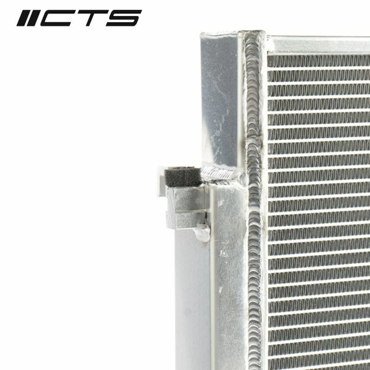 CTS Turbo High Performance Radiator - 2.0T - EA888.3 - Image 2