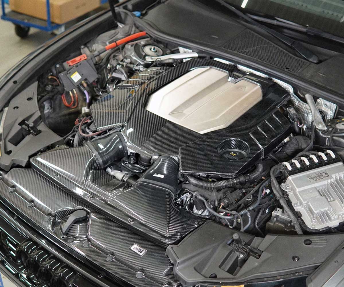 do88 Carbon Fibre Engine Cover Audi RS6/RS7 (C8) - Image 3