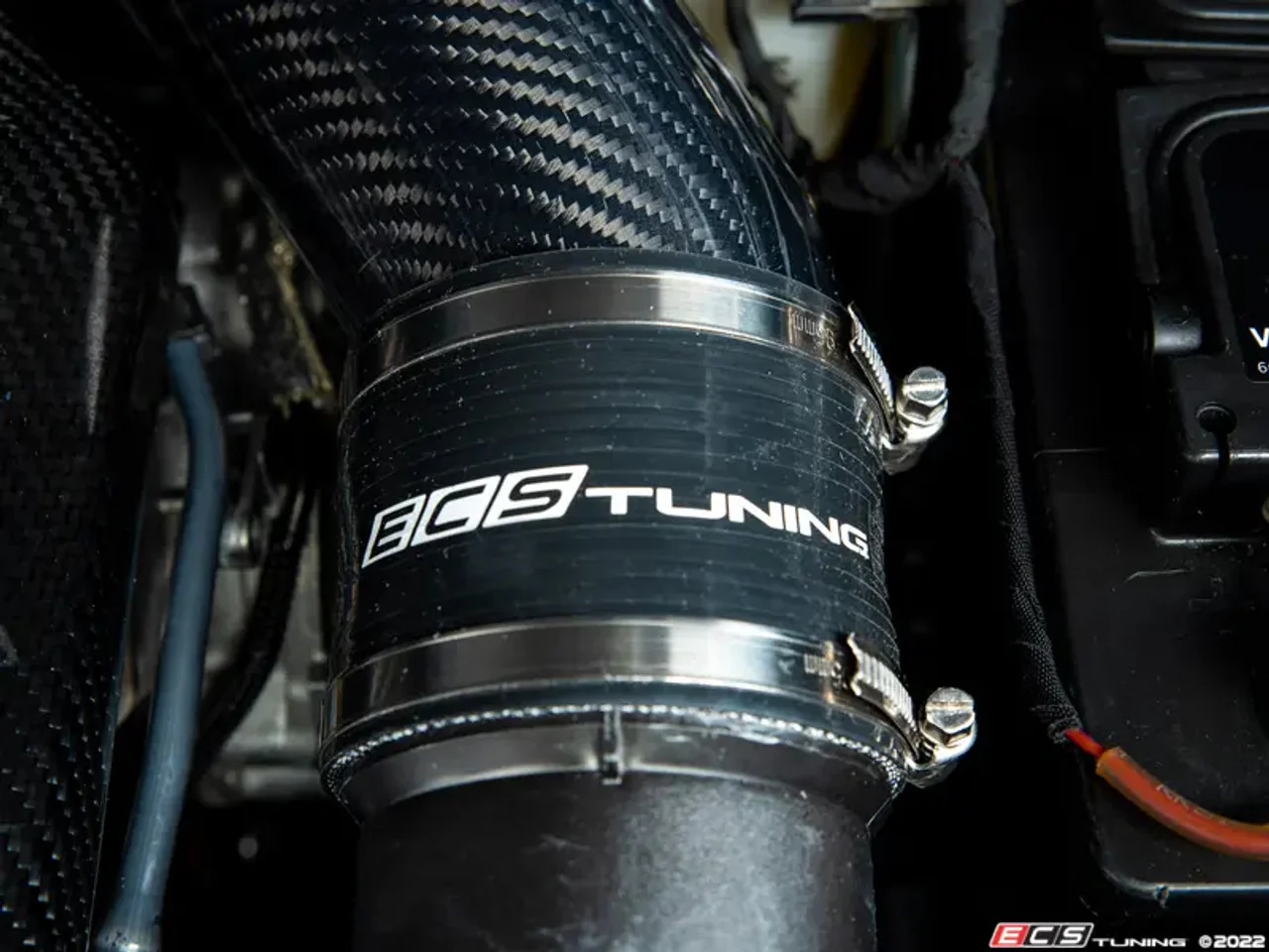 ECS Tuning Carbon Fibre Turbo Inlet Hose - MK8 Golf R / 8Y S3 - Image 3