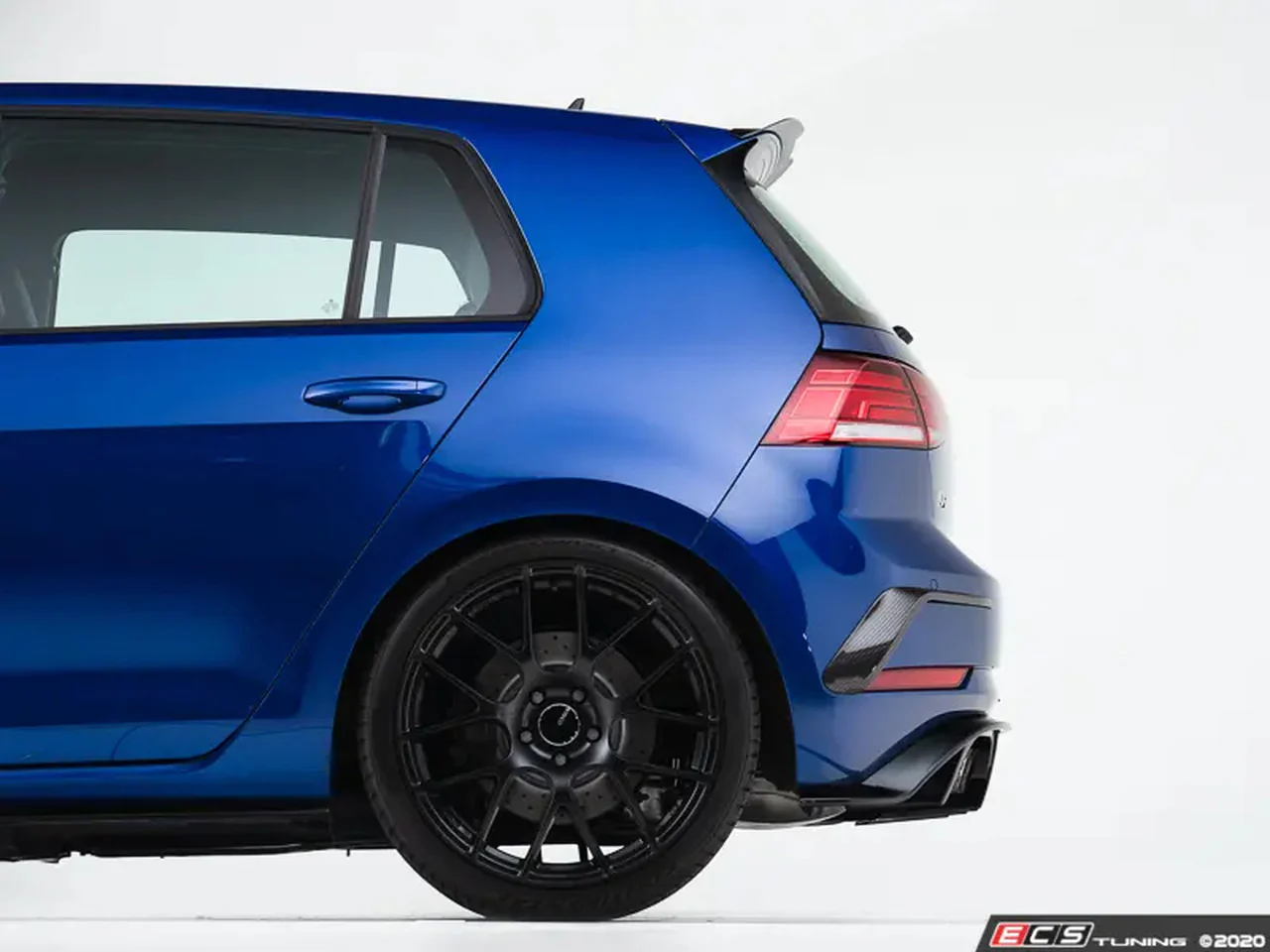 ECS Tuning Gloss Black Rear Diffuser - Golf Mk7.5 R - Image 3