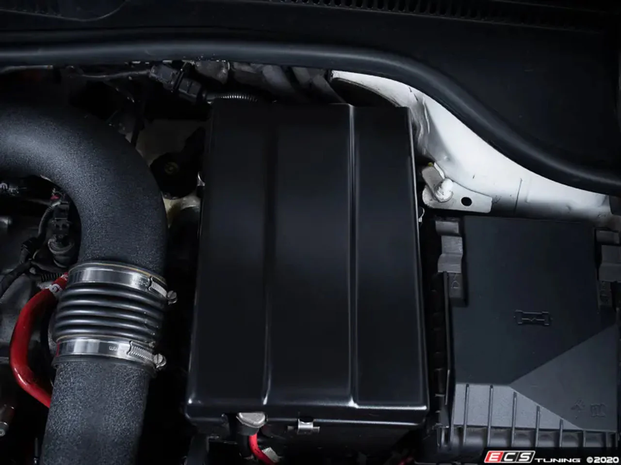 ECS Tuning Matte Black Battery Cover Kit - Mk5 Platform - Image 4