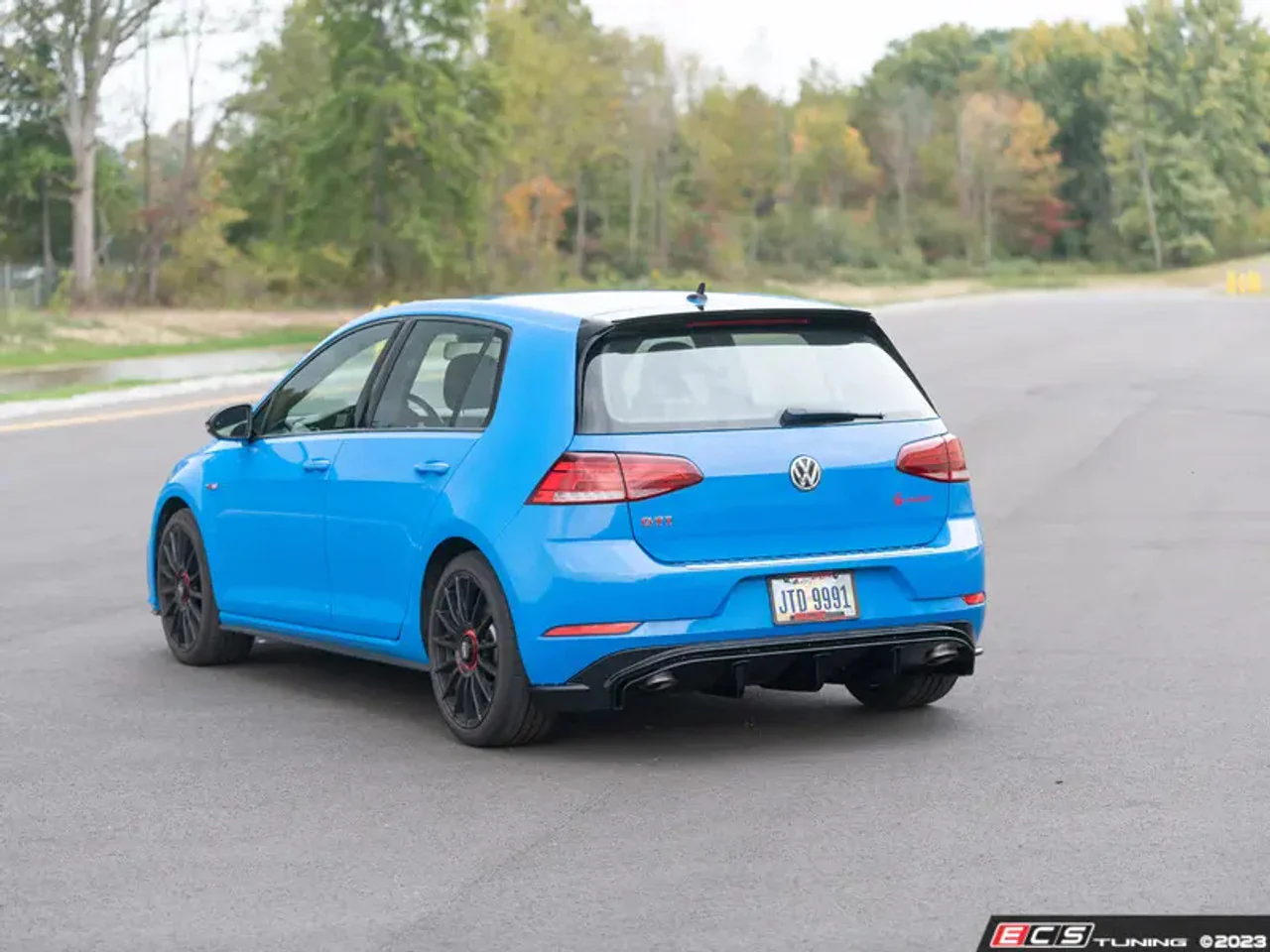 ECS Tuning MK7.5 GTI Functional Aerodynamic Rear Diffuser Kit - Image 4