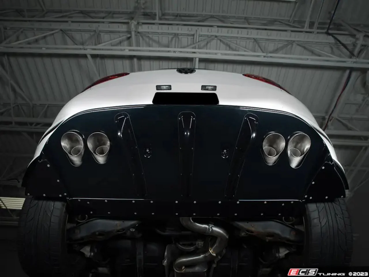 ECS Tuning MK7 Golf R Functional Aerodynamic Rear Diffuser Kit - Image 2