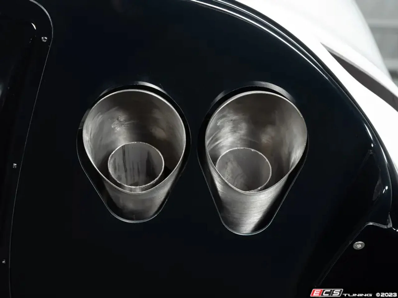 ECS Tuning MK7 Golf R Functional Aerodynamic Rear Diffuser Kit - Image 3