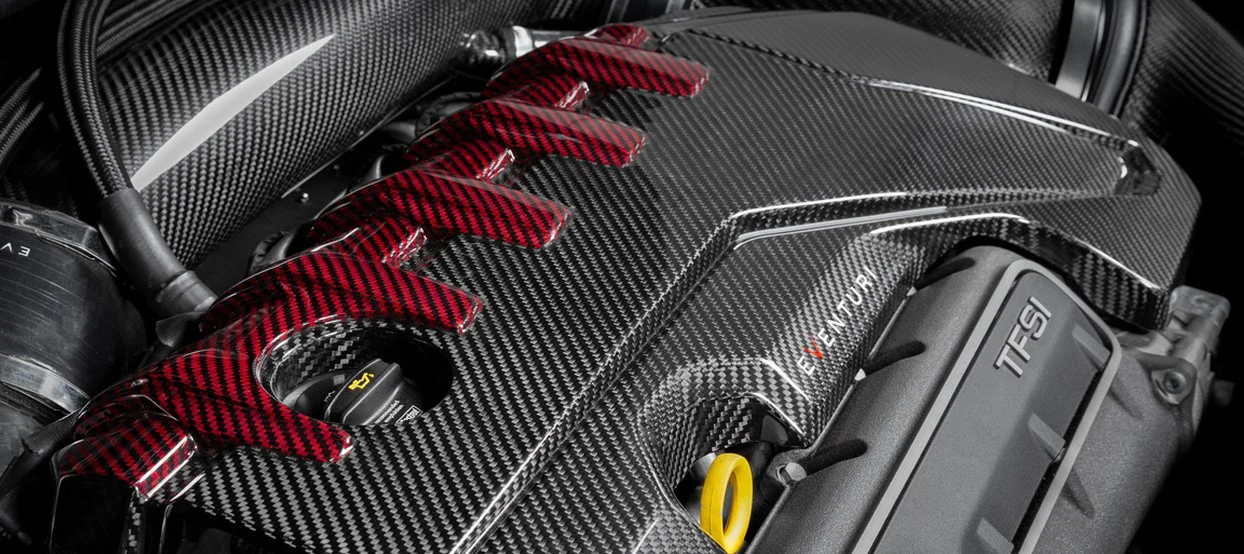 Eventuri Carbon Fibre Black and Red Engine Cover - RS3 Gen 2 / TTRS 8S / RS3 8Y - Image 5