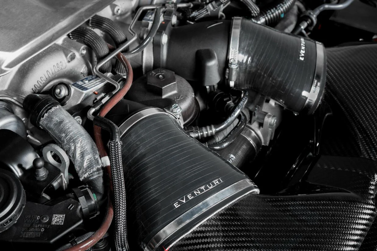 Eventuri Gloss/Matte Carbon Fibre Intake System - RS6/RS7 C8 - Image 3
