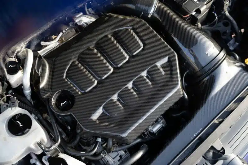 Eventuri Mk8 Golf ‘R’ Carbon Fibre Engine Cover - Image 4