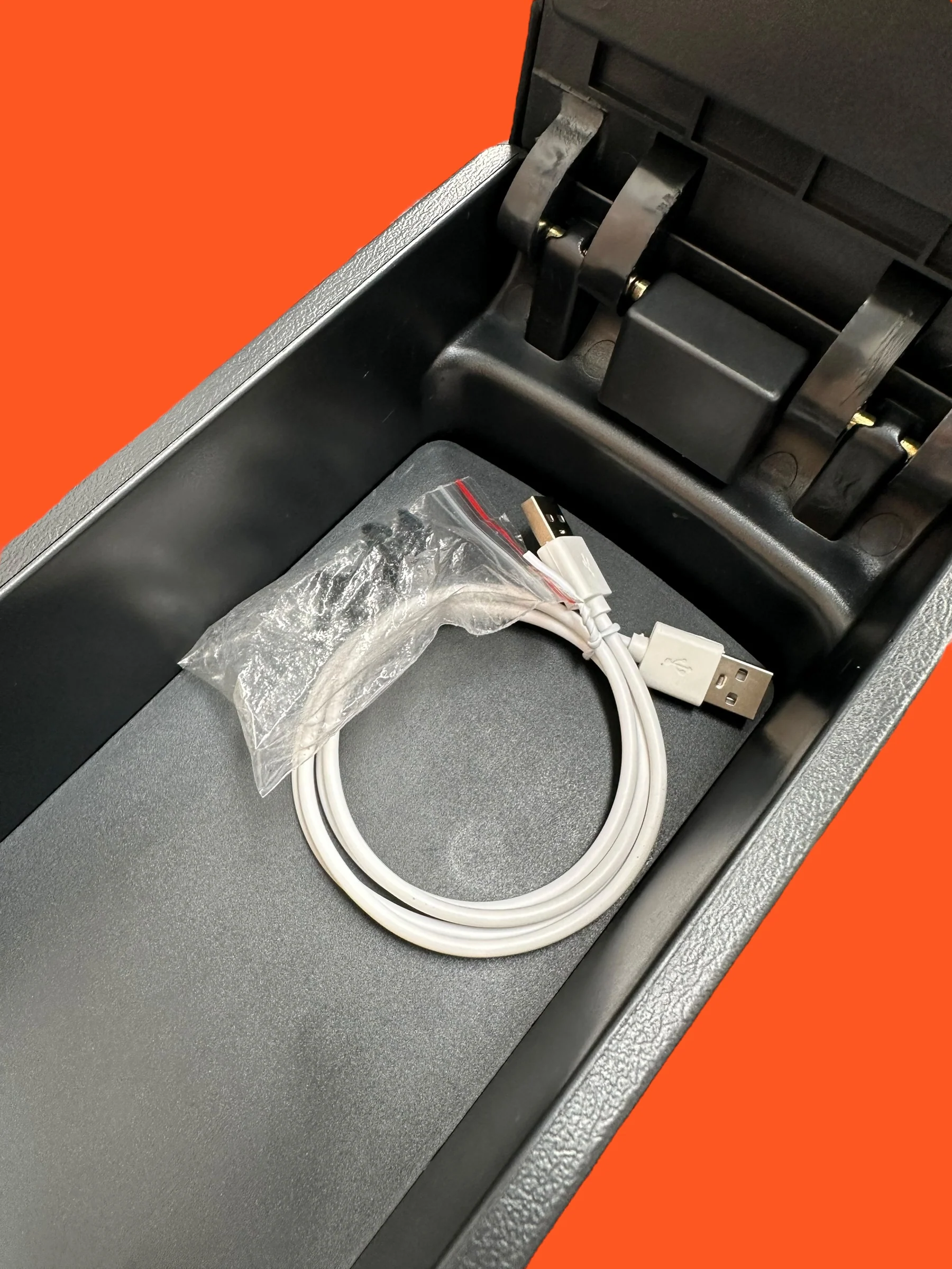 Ford Fiesta MK7 / MK7.5 Centre Armrest With Storage & USB Ports (2009 - 2017) - Image 8