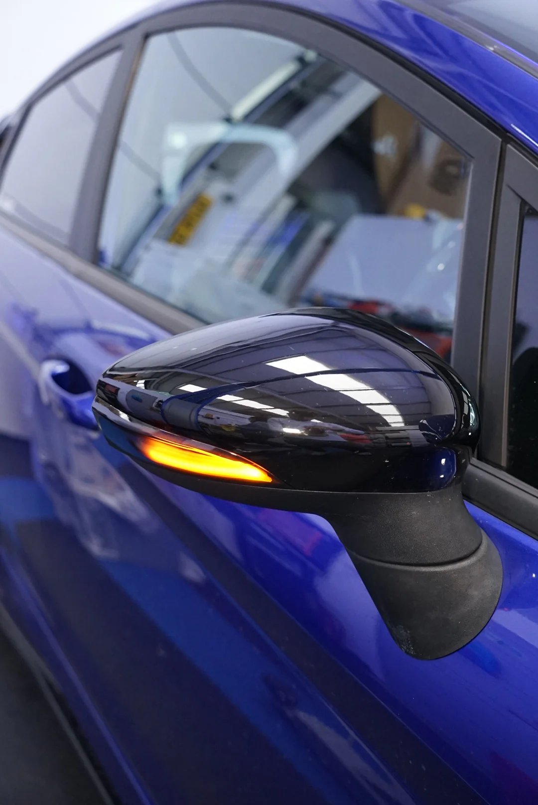 Ford Fiesta MK7 / MK7.5 Dynamic Sweeping Mirror Indicators (2008 - 2017 Models) - Image 8