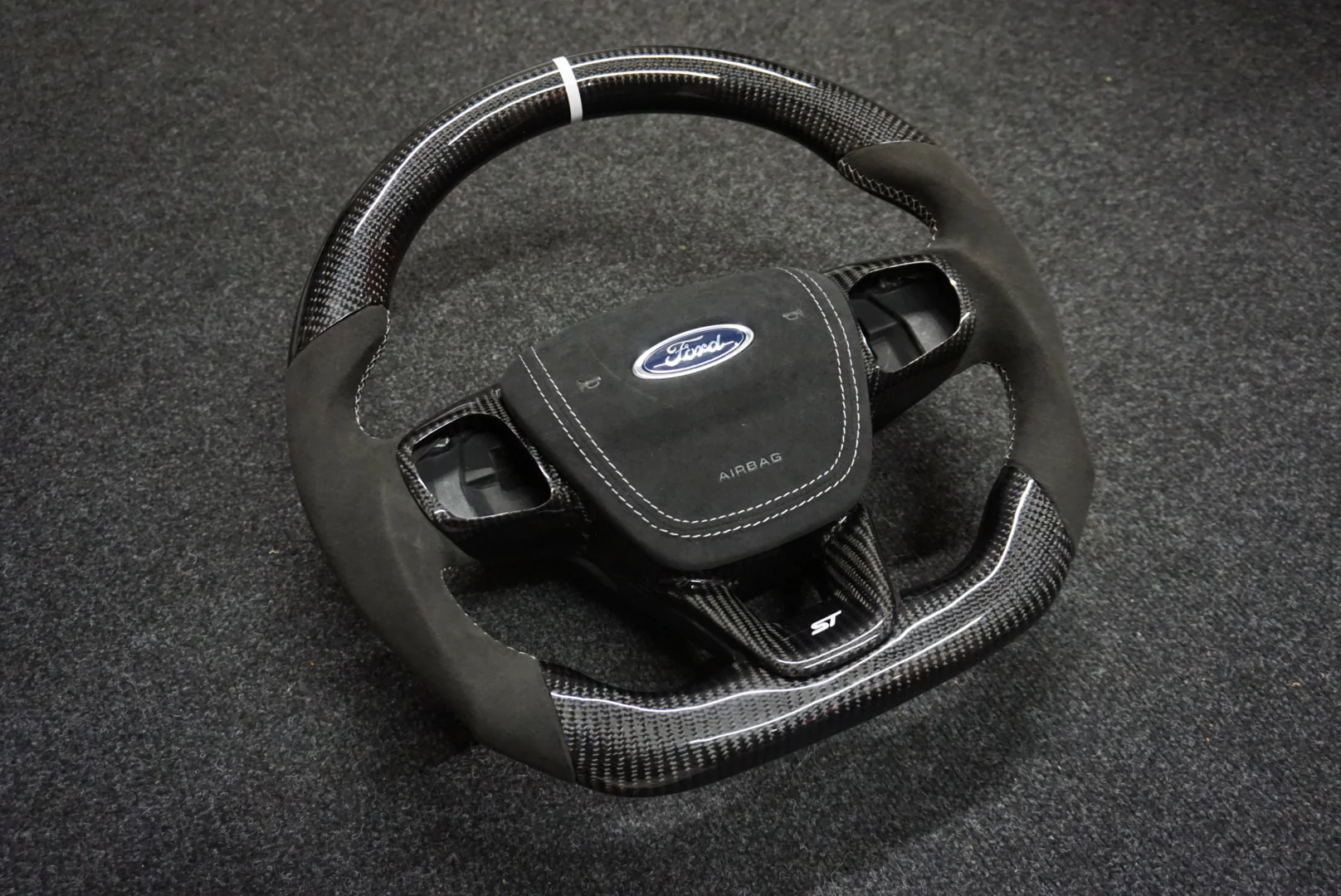 Ford Fiesta MK8 / MK8.5 Carbon Fibre Custom Steering Wheel (MK8 2018 - Present) - Image 4