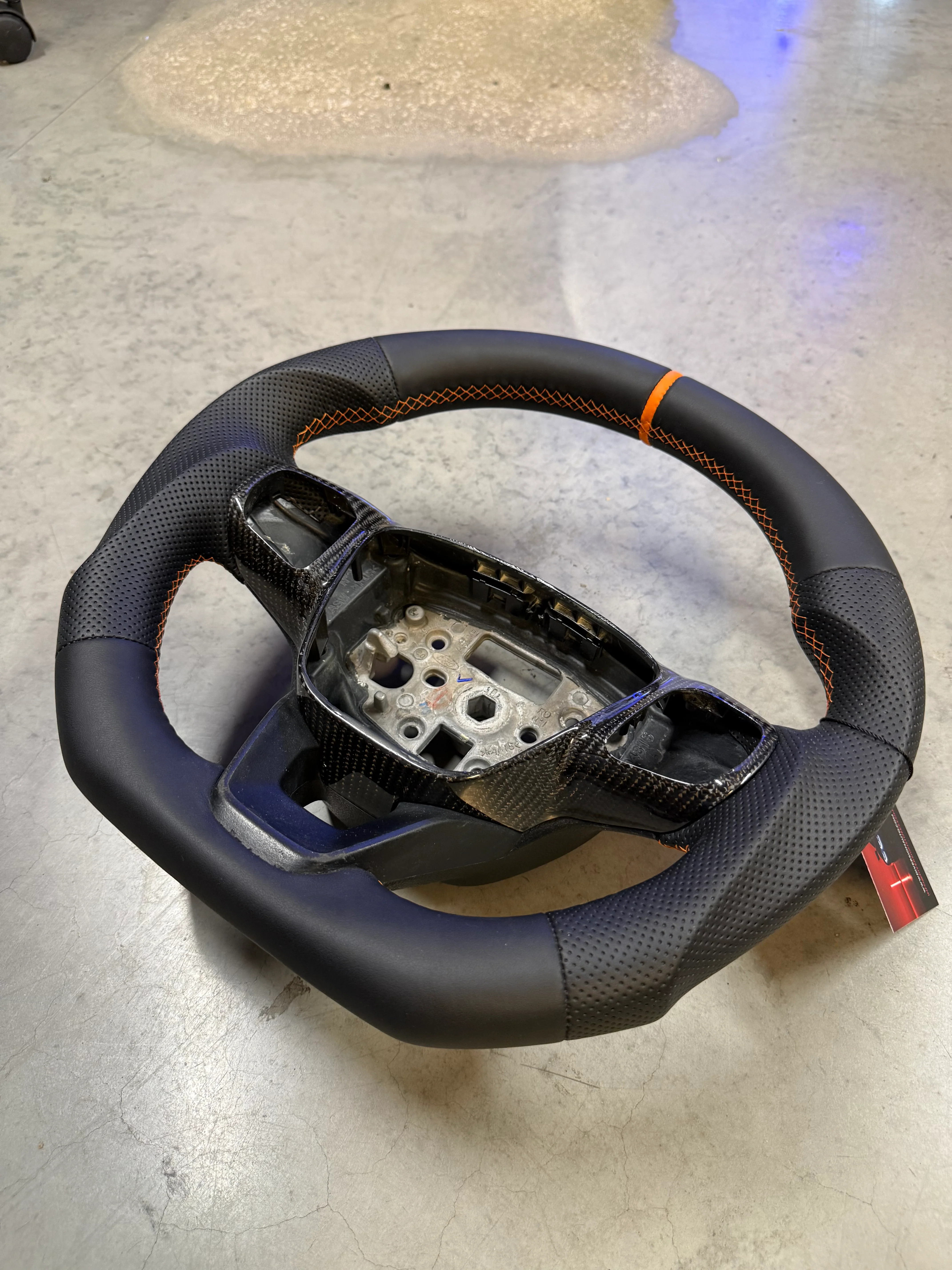 Ford Transit Custom 2018+ Perforated Leather Steering Wheel - SWTRANCUS15 - Image 3
