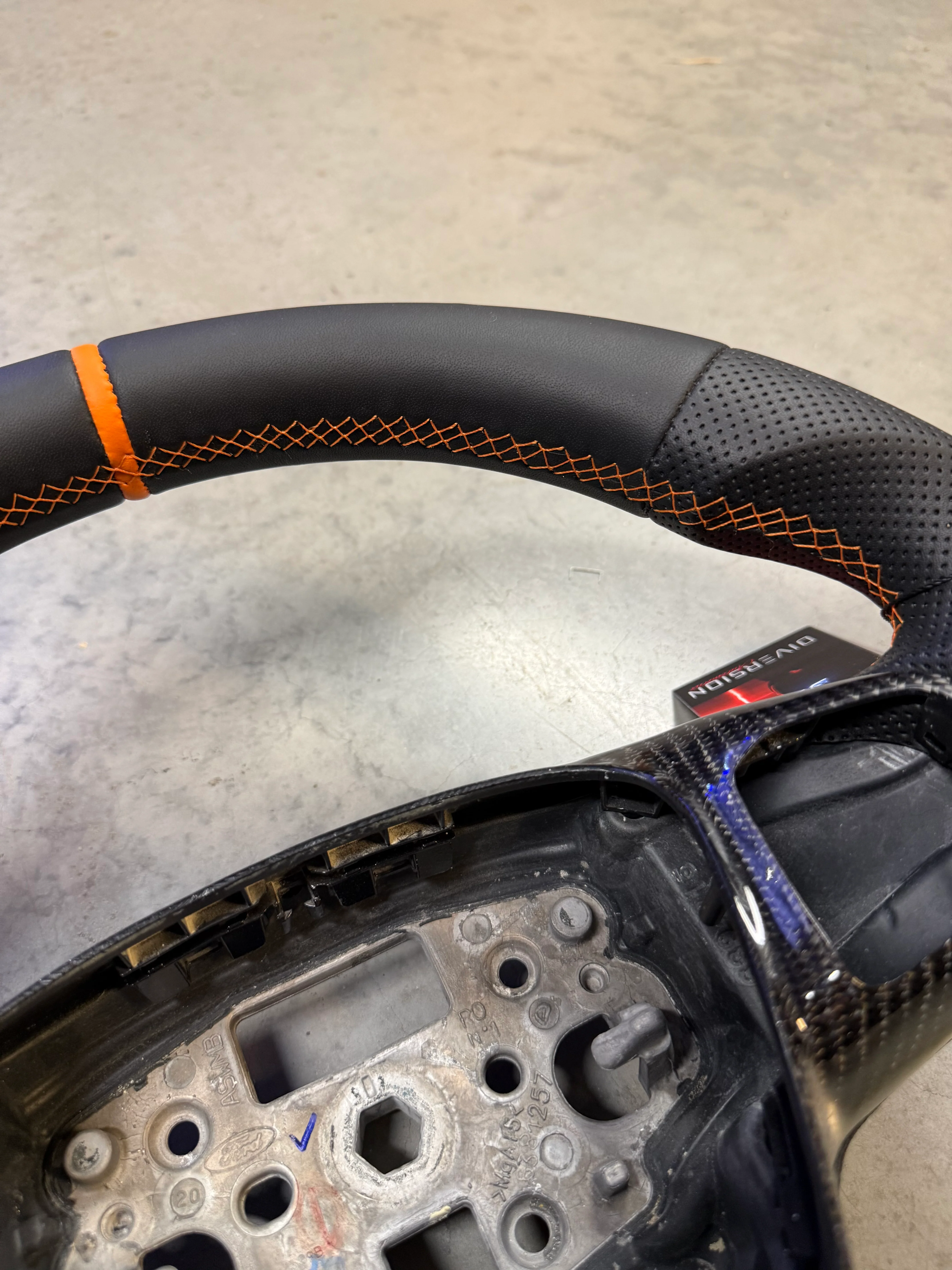 Ford Transit Custom 2018+ Perforated Leather Steering Wheel - SWTRANCUS15 - Image 5