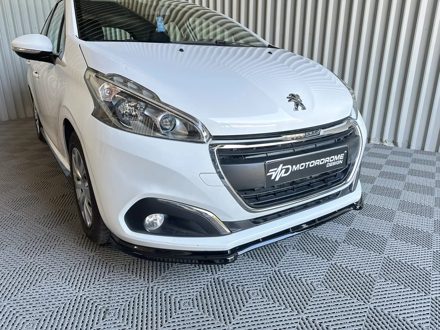 Front Splitter Peugeot 208 Mk1 Facelift (2015-2019) - Image 2