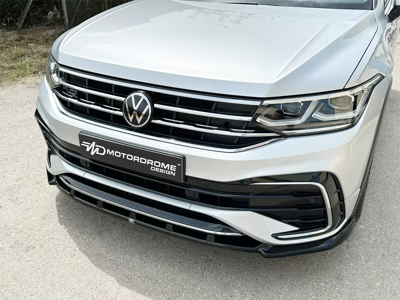 Front Splitter Volkswagen Tiguan R / R-Line Mk2 Facelift (2020-2024) - Image 4