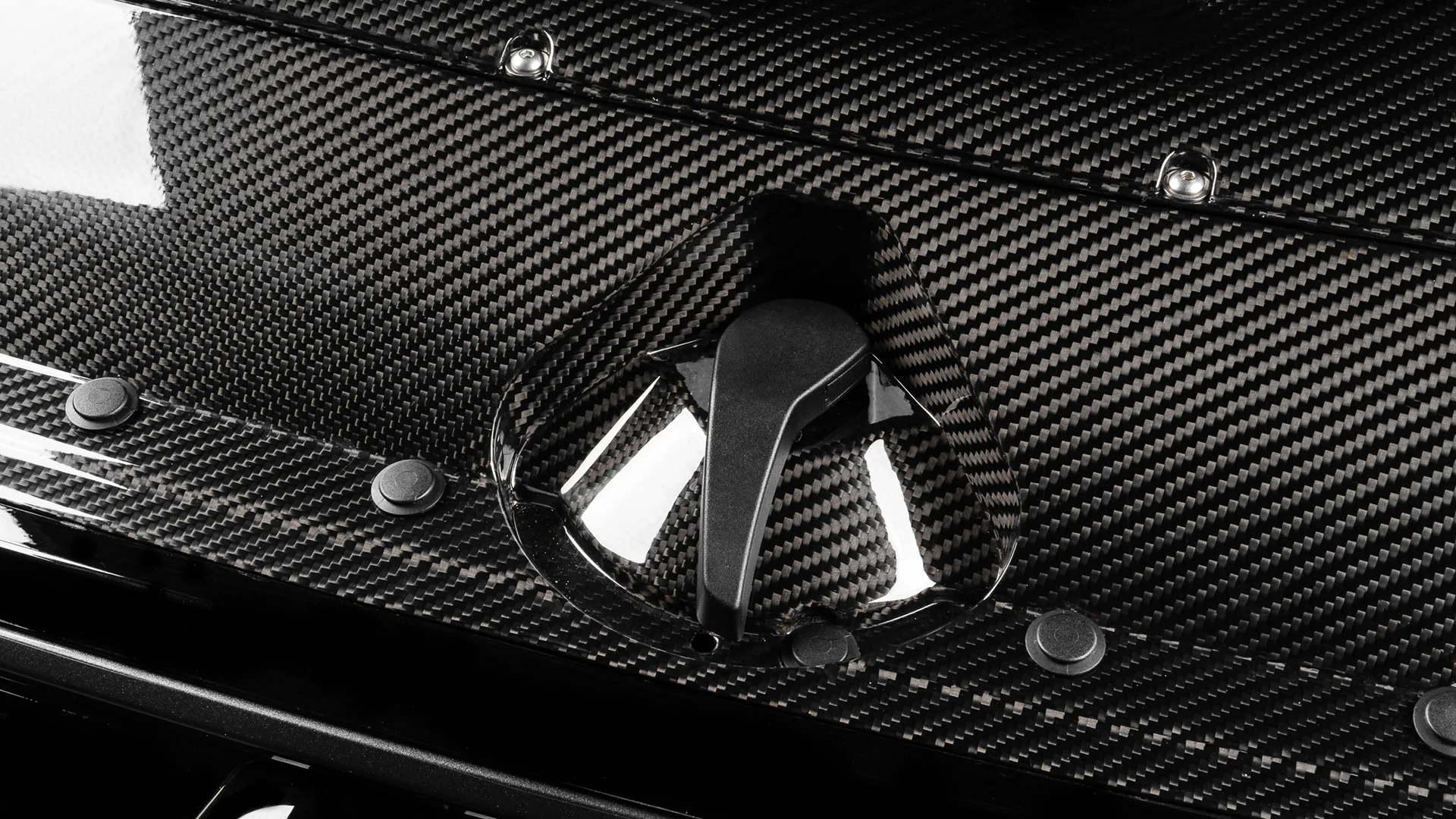 IE Carbon Fiber Intake System For Audi C8 RS6 & RS7 - Image 4