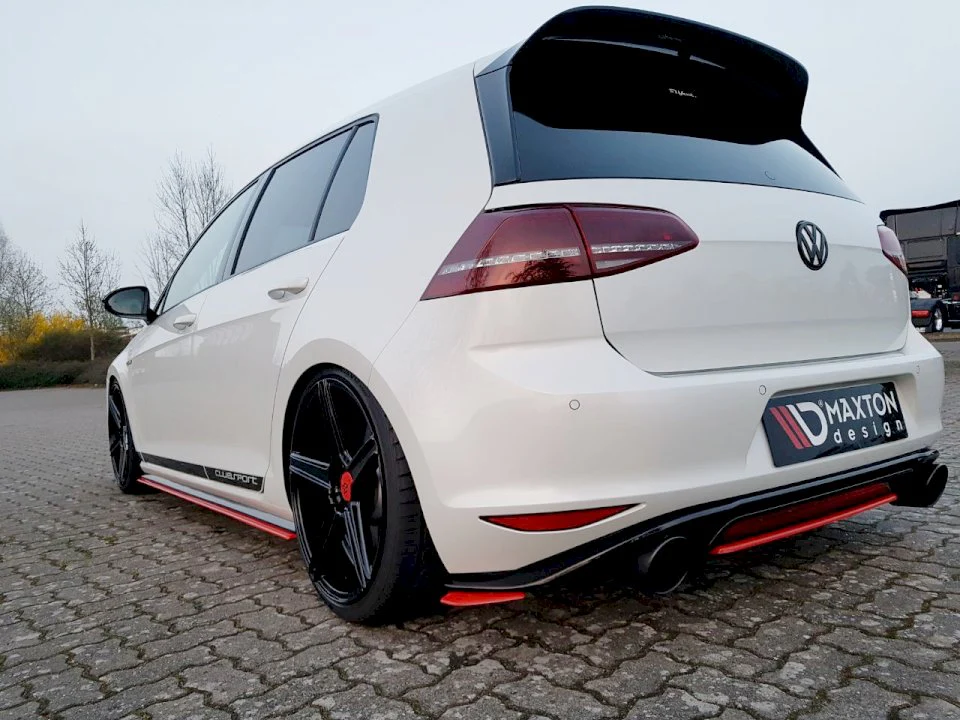 Maxton Design Central Rear Splitter for Volkswagen Golf MK7 GTI Clubsport (2016-2017) - Image 5