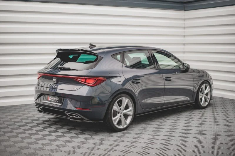 Maxton Design Central Rear Splitter Seat Leon FR Hatchback Mk4 (2020+) - Image 2