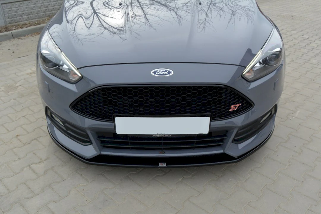 Maxton Design Front Splitter V.2 for Ford Focus ST MK3 Facelift Model (2015-2018) - Image 4