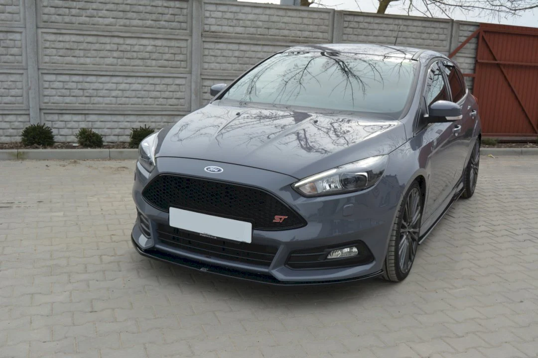 Maxton Design Front Splitter V.2 for Ford Focus ST MK3 Facelift Model (2015-2018) - Image 5