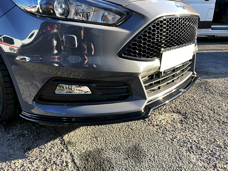 Maxton Design Front Splitter V.3 for Ford Focus ST MK3 Facelift Model (2015-2018) - Image 2