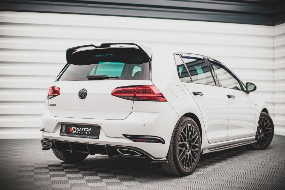 Maxton Design Racing Central Rear Diffuser For Volkswagen Golf MK7.5 R-Line (2017-2019) - Image 4