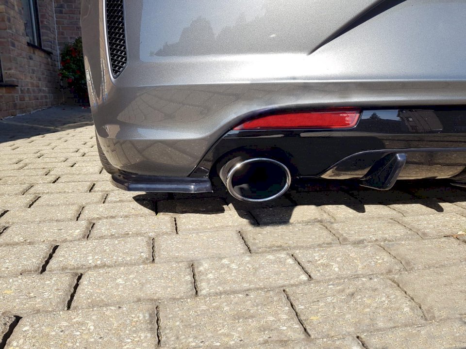 Maxton Design Rear Side Splitters/Spats For Volkswagen Scirocco R MK3.5 (Facelift / 2014-2017) - Image 4