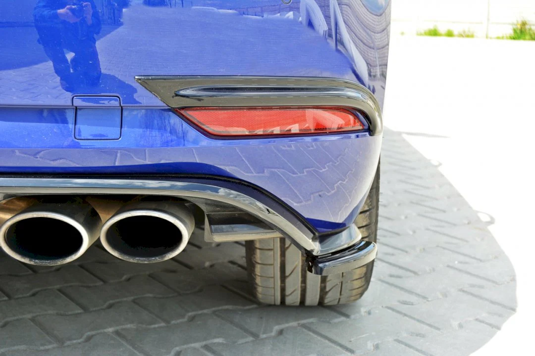 Maxton Design Rear Side Splitters/Spats for Volkswagen Golf MK7.5 R (2016-2019) - Image 4
