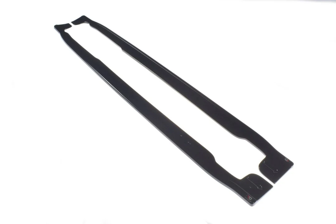 Maxton Design Side Skirts Diffusers for Volvo V40 R-Design - Image 4