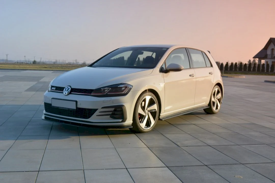 Maxton Design Side Skirts for Volkswagen Golf MK7.5 GTI/GTD/GTE (2017-2019) - Image 2