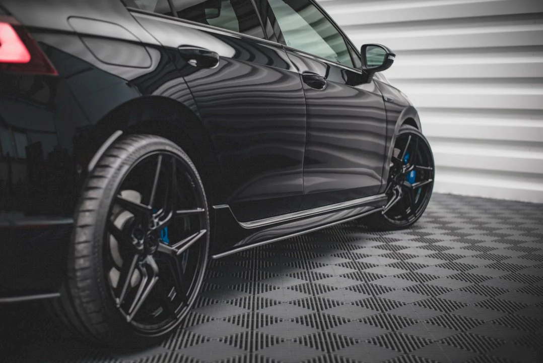 Maxton Design Street Pro Side Skirts for Volkswagen Golf MK8 R (2020+) - Image 3