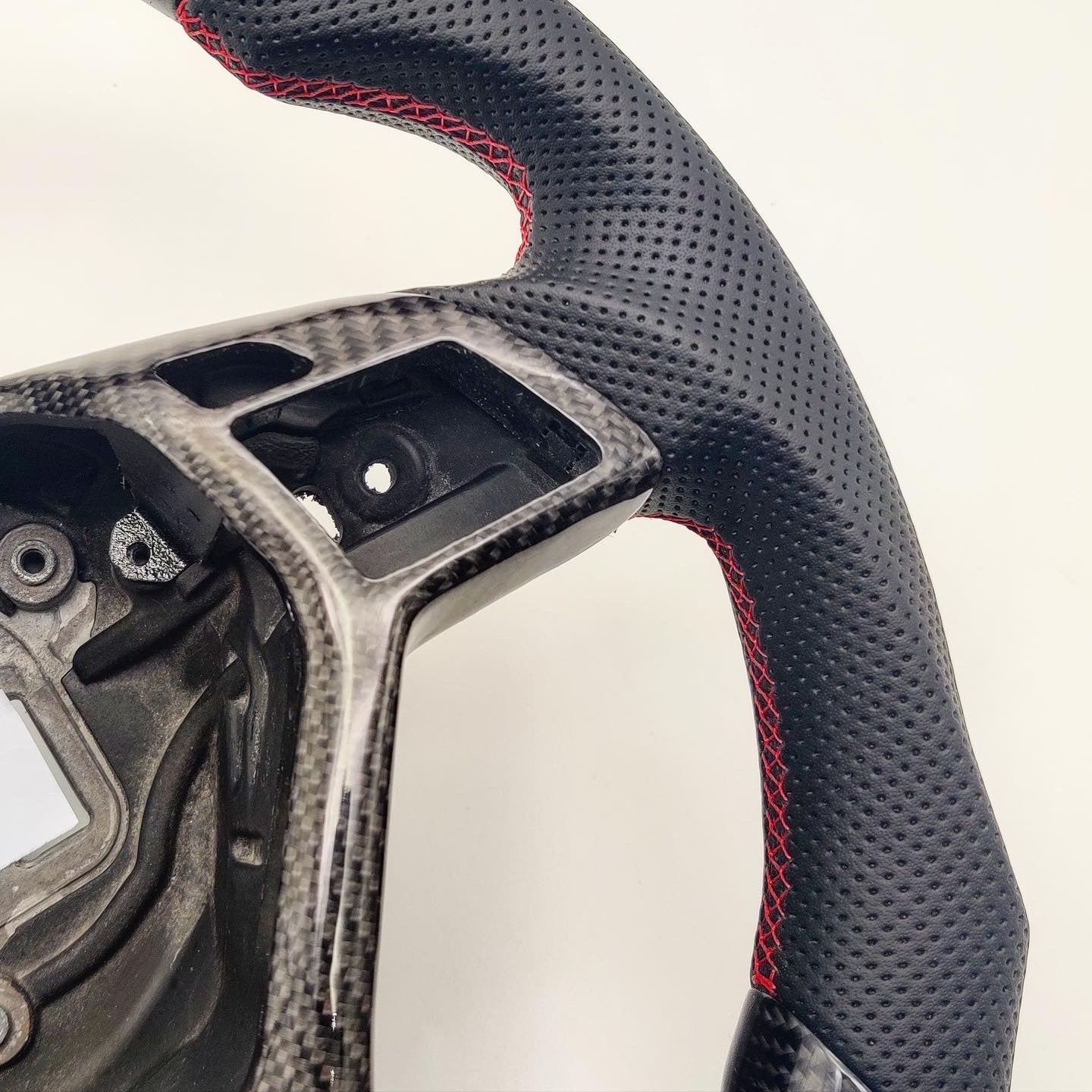 Mercedes C Class W204 Custom Carbon Fibre Steering Wheel (2011 - 2014 Models W204 facelift) - Image 3