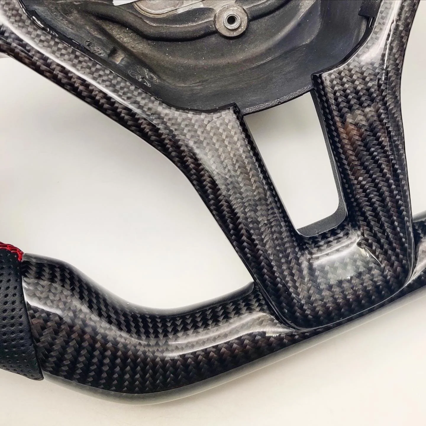 Mercedes C Class W204 Custom Carbon Fibre Steering Wheel (2011 - 2014 Models W204 facelift) - Image 4